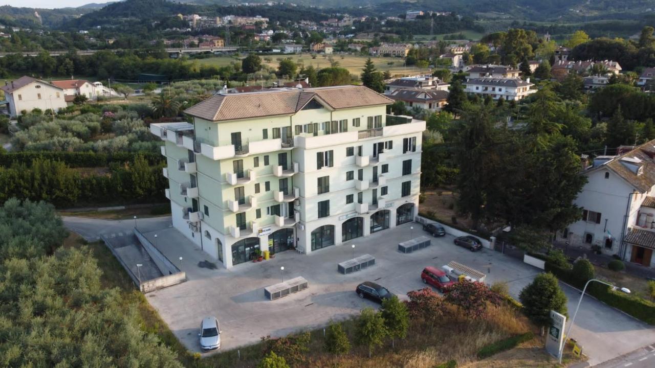 Hotel Clodi Ascoli Piceno megye Kültér fotó